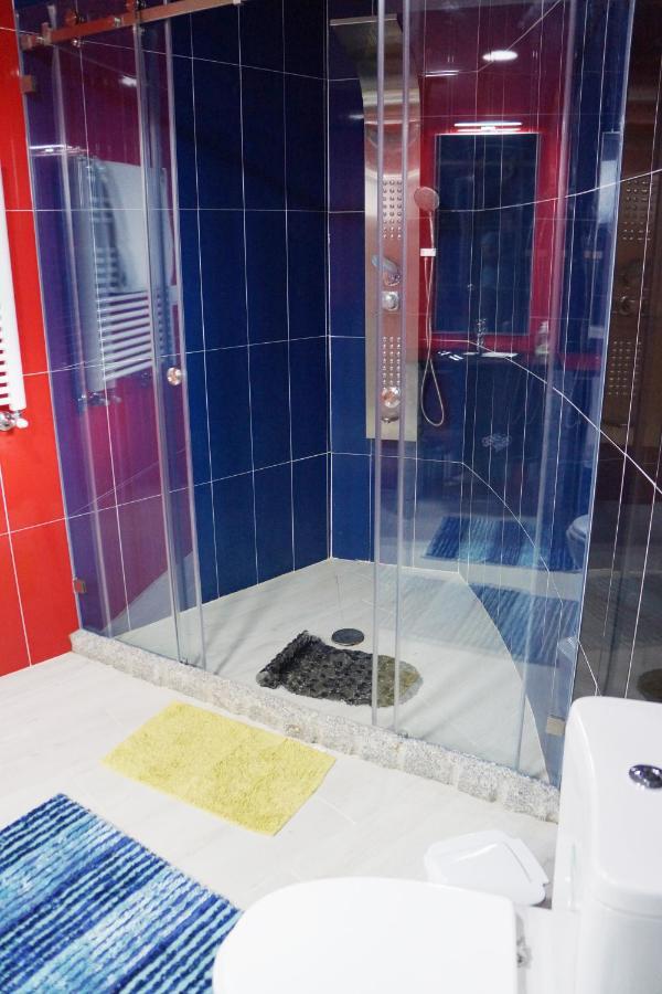 Casinha Das Bonecas - Casa Com Piscina Privada Aveiro Luaran gambar