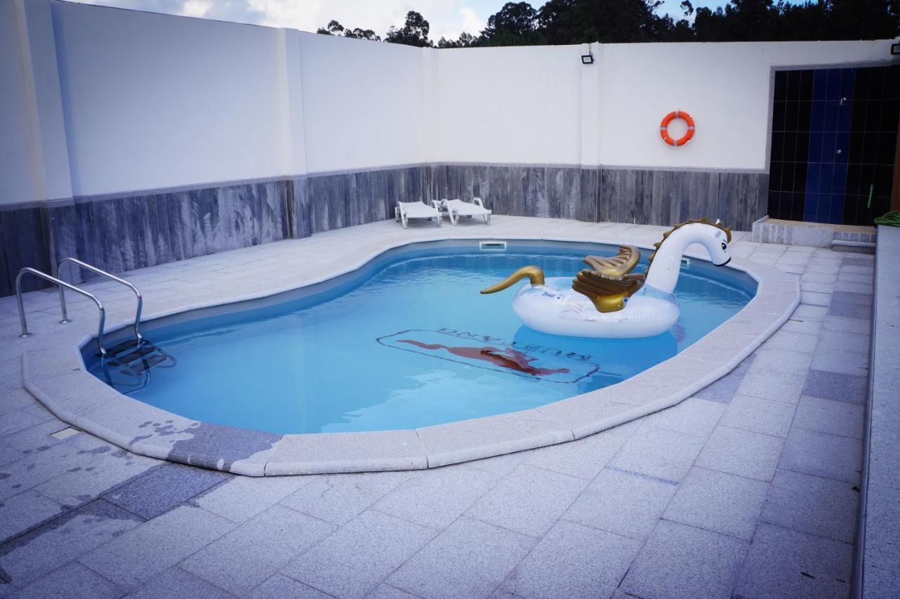 Casinha Das Bonecas - Casa Com Piscina Privada Aveiro Luaran gambar