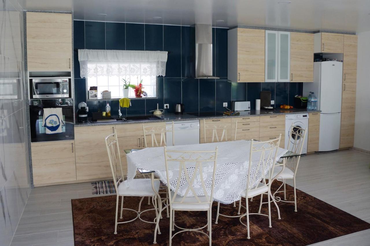 Casinha Das Bonecas - Casa Com Piscina Privada Aveiro Luaran gambar
