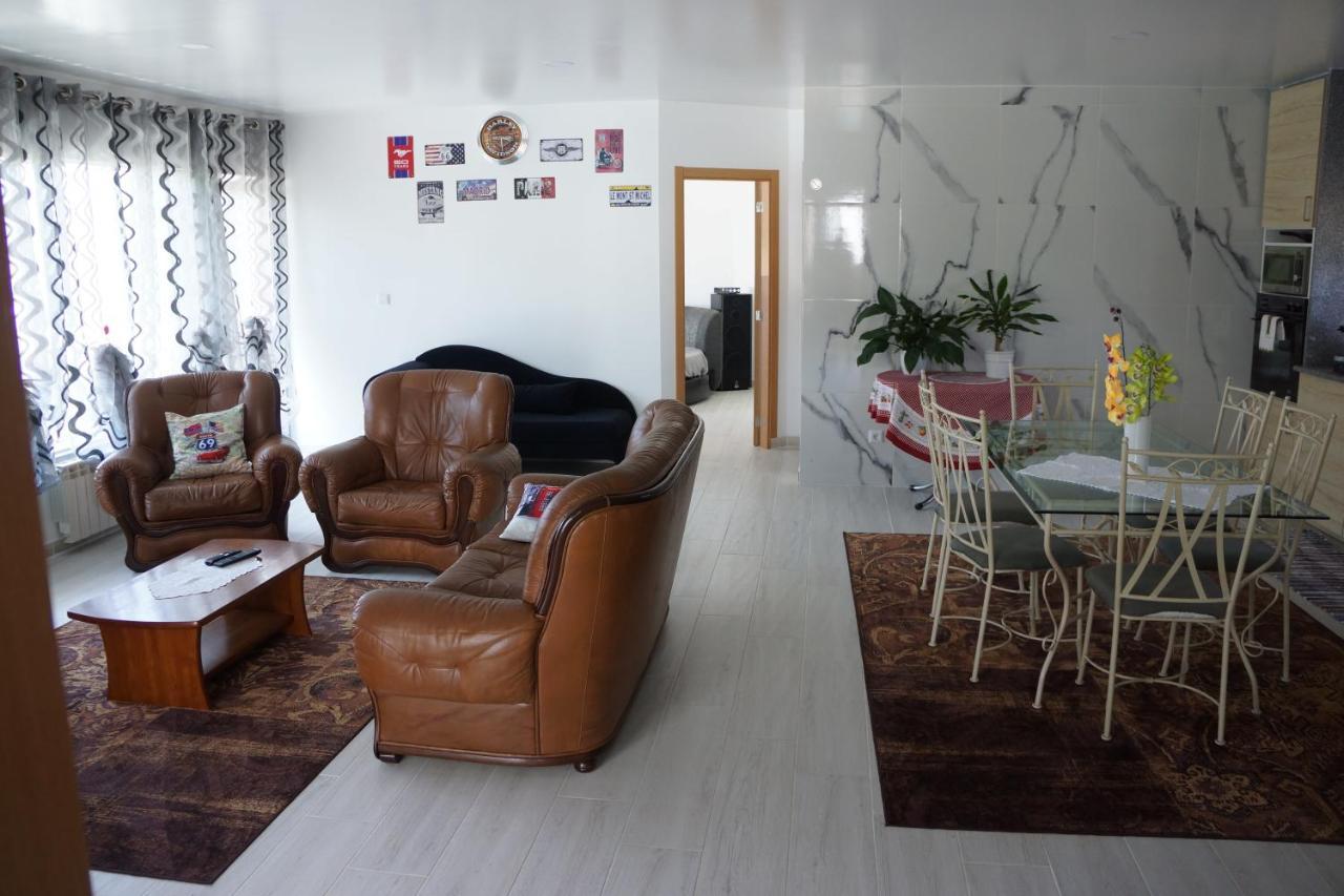 Casinha Das Bonecas - Casa Com Piscina Privada Aveiro Luaran gambar