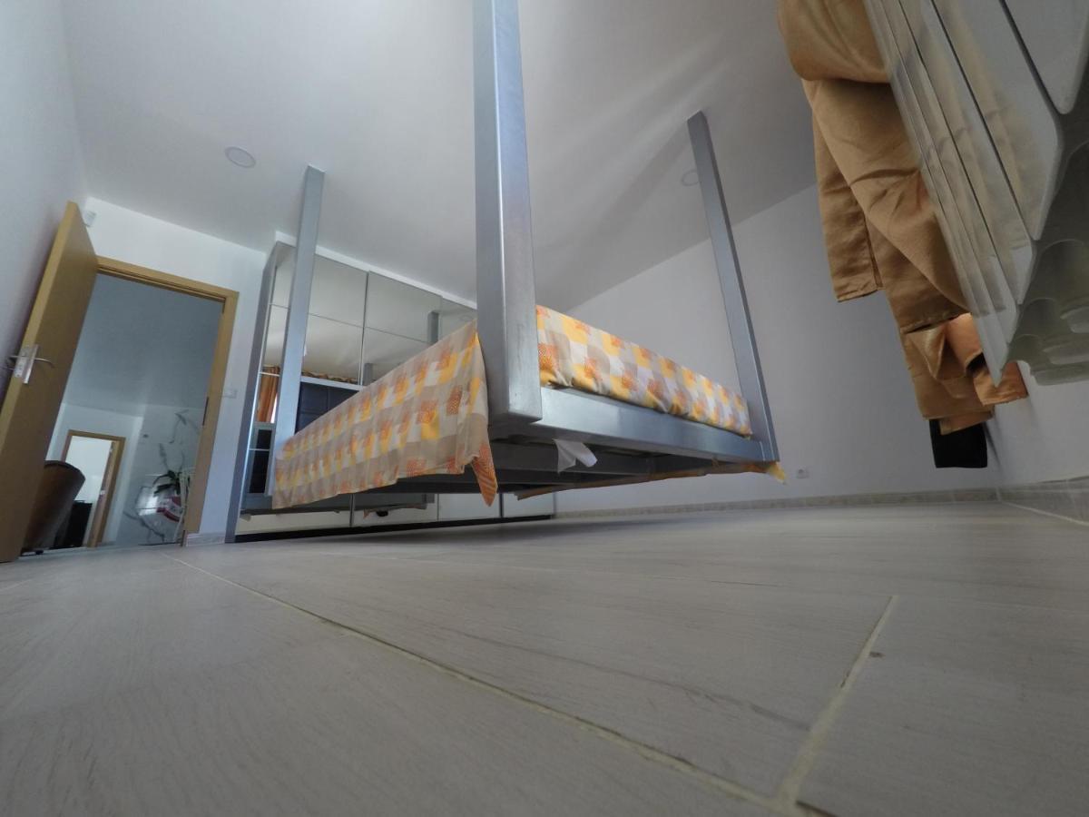 Casinha Das Bonecas - Casa Com Piscina Privada Aveiro Luaran gambar
