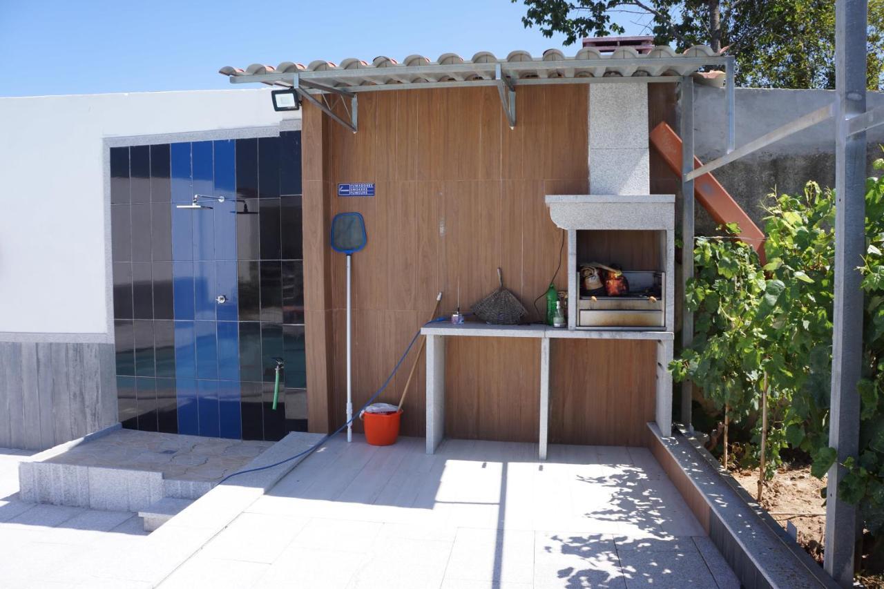 Casinha Das Bonecas - Casa Com Piscina Privada Aveiro Luaran gambar