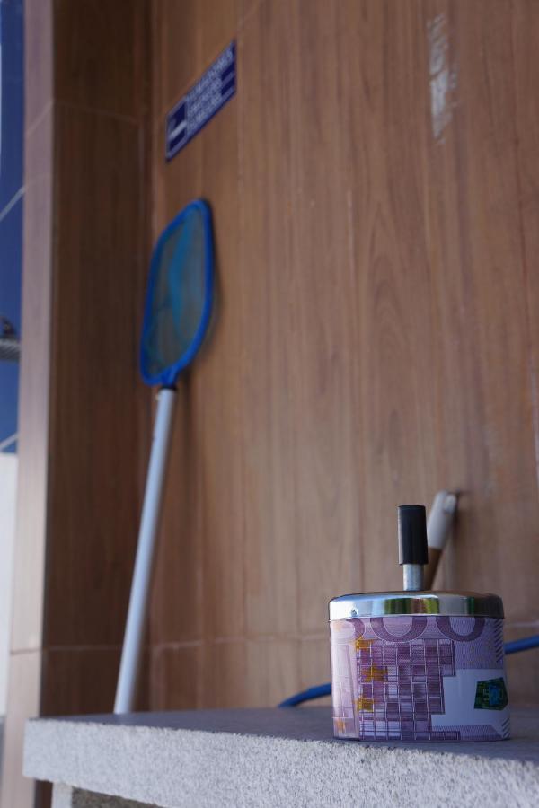 Casinha Das Bonecas - Casa Com Piscina Privada Aveiro Luaran gambar