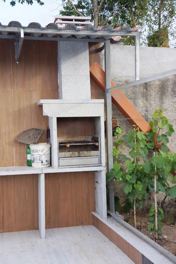Casinha Das Bonecas - Casa Com Piscina Privada Aveiro Luaran gambar